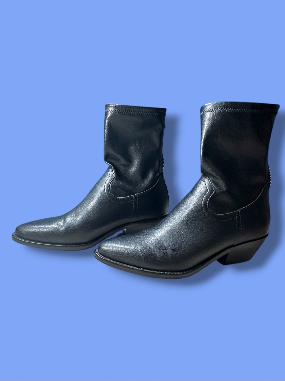 EUC DKNY Women's Raelani Faux Leather Pointed Toe Ankle Boots SIZE 8 - Picture 6 of 15